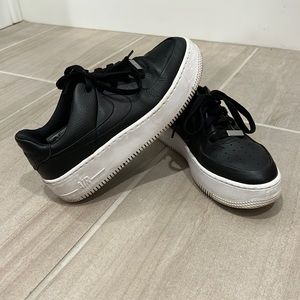 Nike platform black sneaker 7